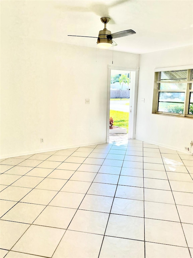 1645 NE 12th St unit B, Fort Lauderdale, FL 33304 - photo 5