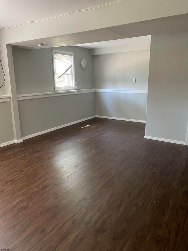 688 W Maryland Ave, Somers Point, NJ 08244 - photo 2