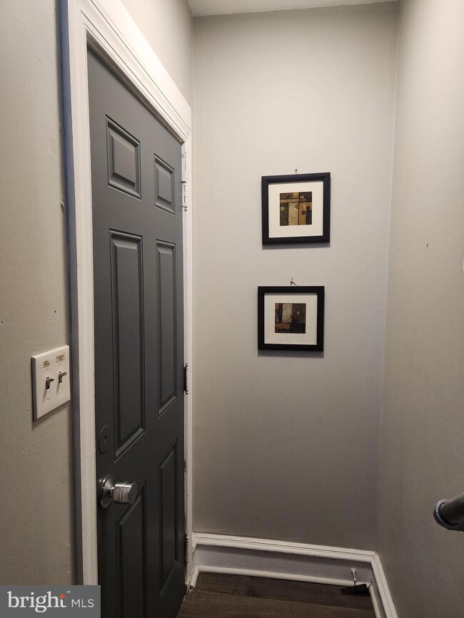 804 N Van Buren St unit 3, Wilmington, DE 19806 - photo 5