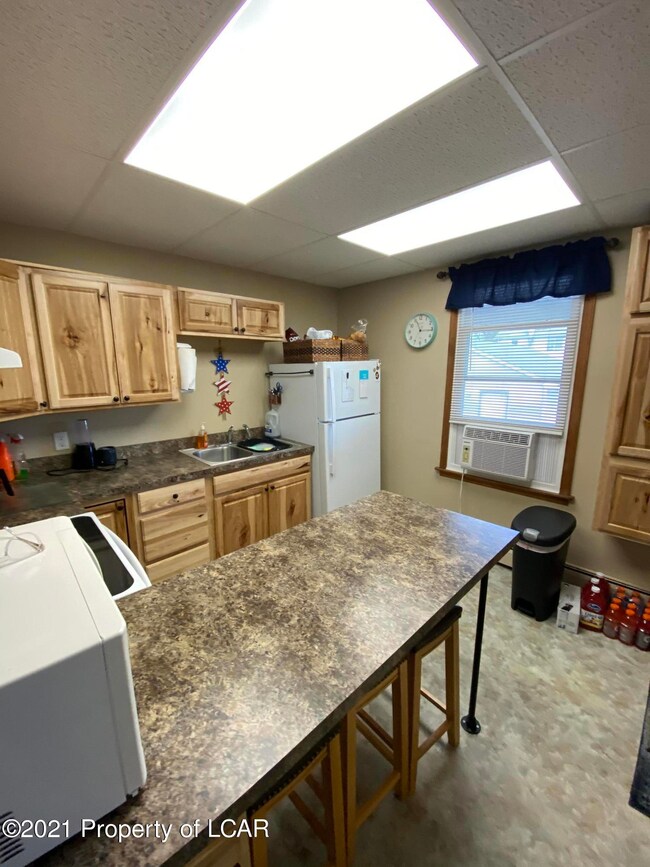 114 Union St unit 116, Taylor, PA 18517 - photo 6