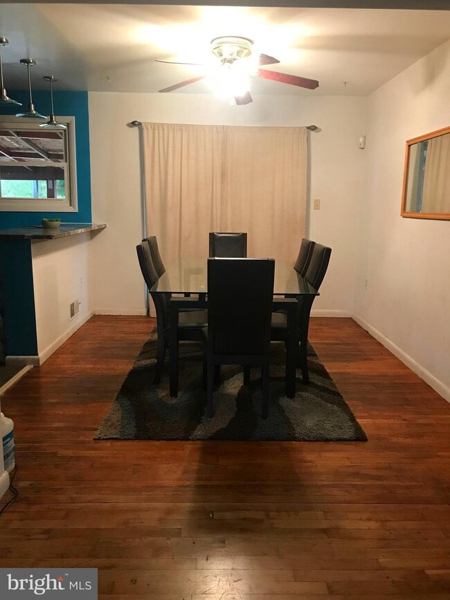 6612 Calmos St, Capitol Heights, MD 20743 - photo 5