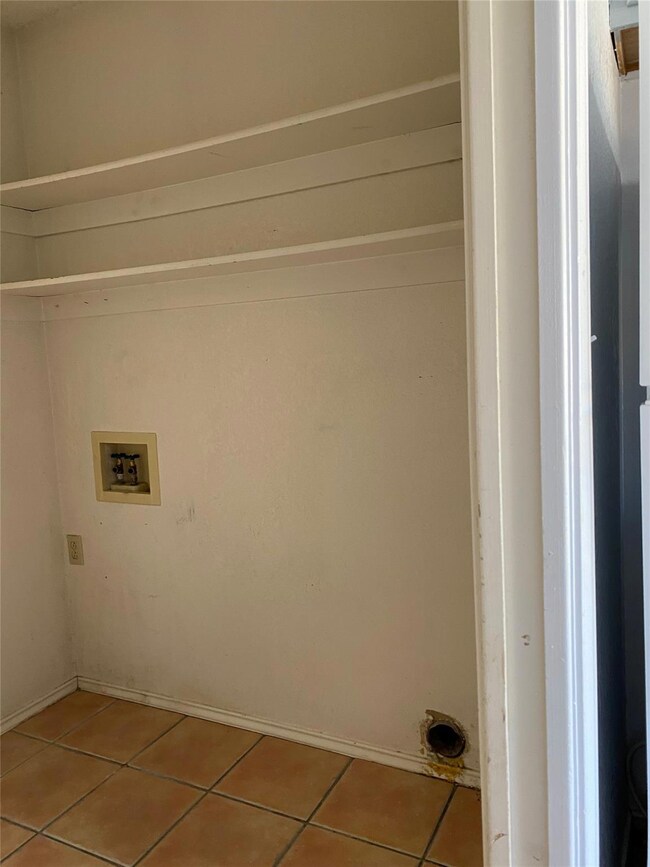 4566 Cole Dr, Abilene, TX 79606 - photo 6