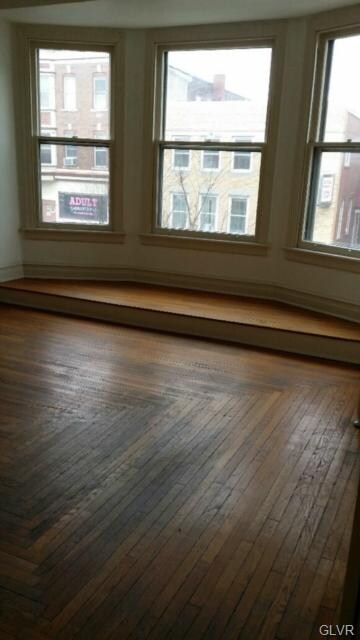 1040 W Hamilton St unit 2, Allentown, PA 18101 - photo 2