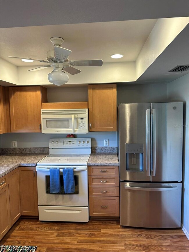 1767 Lake Place unit 1767C, Venice, FL 34293 - photo 3