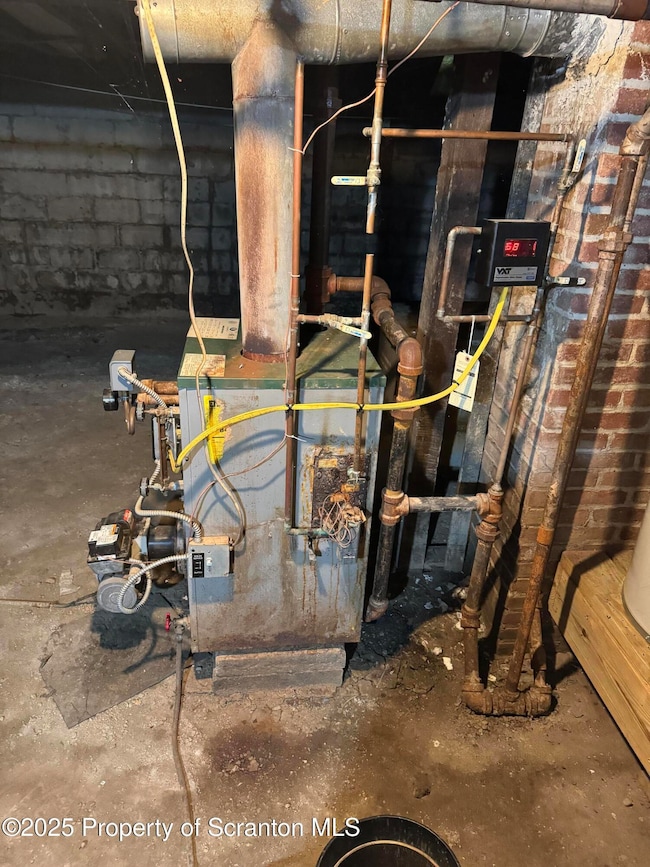 1013 Grant Ct, Scranton, PA 18519 - photo 6