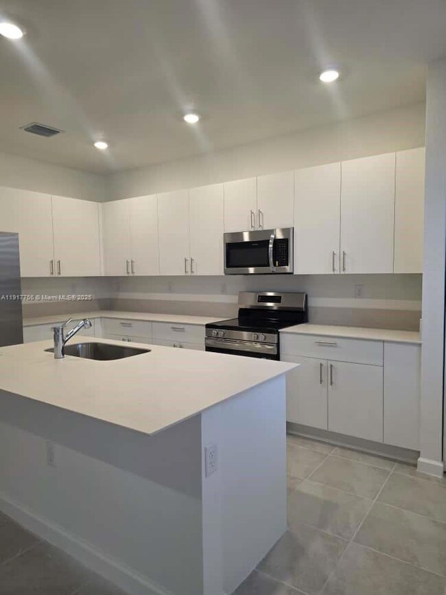 17875 SW 359 Terrace, Homestead, FL 33034 - photo 6