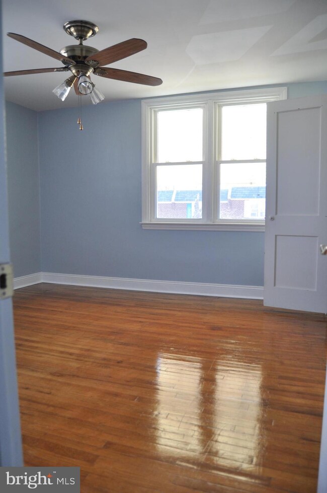 39 Branford Rd, Darby, PA 19023 - photo 6