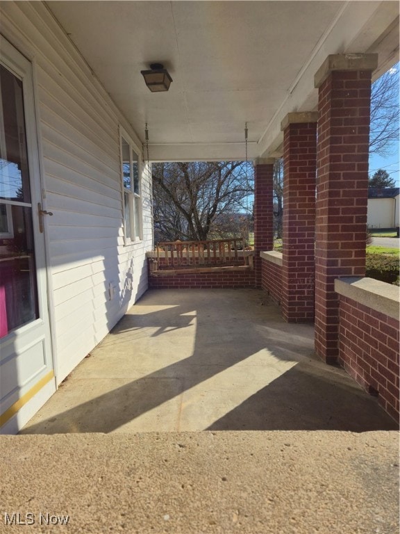 130 N State St, Frazeysburg, OH 43822 - photo 2