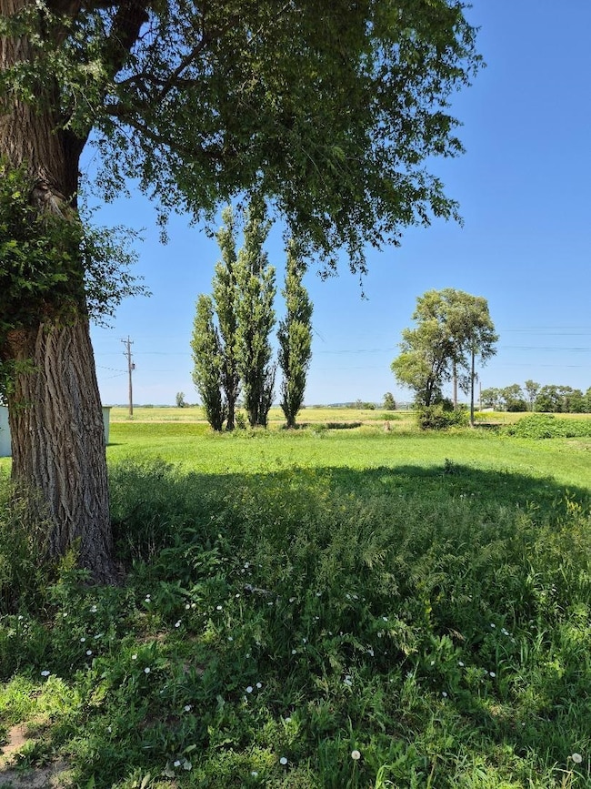 310 Main St, Utica, SD 57067 - photo 5