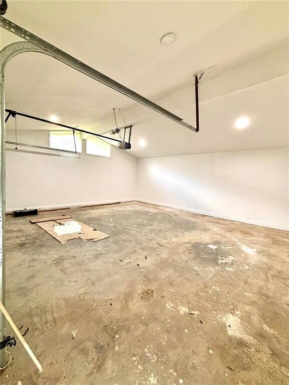 2924 Handy Dr NW, Atlanta, GA 30318 - photo 7