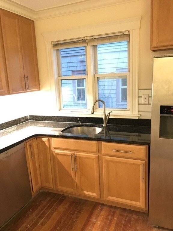 65 Conwell Ave unit 1-1, Somerville, MA 02144 - photo 5