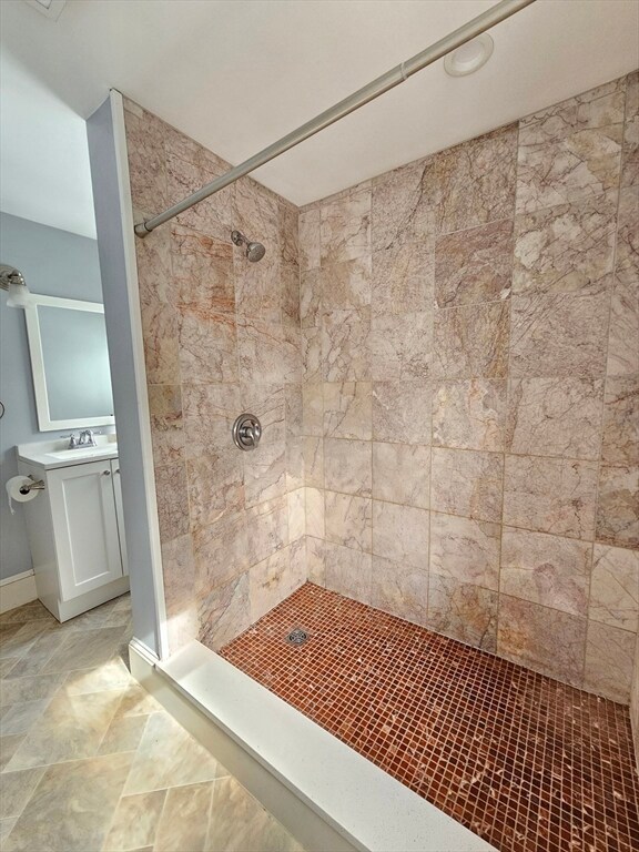 105 Spruce St unit 2, Abington, MA 02351 - photo 6