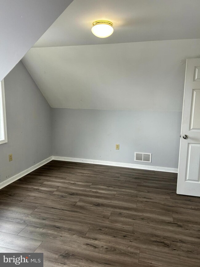 15939 Hosta Dr, Hagerstown, MD 21740 - photo 6