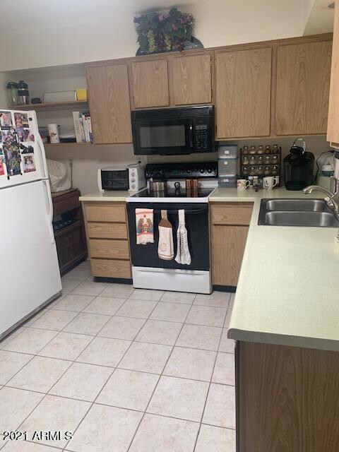 13222 N 108th Dr, Sun City, AZ 85351 - photo 7