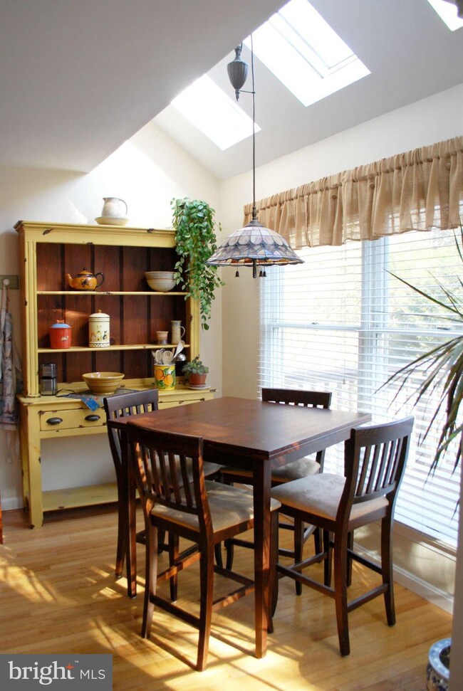 27 Wainwright Ave, Annapolis, MD 21403 - photo 6