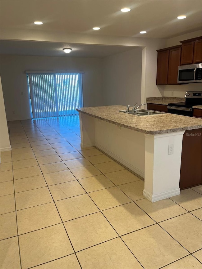 394 Annabelle Way, Davenport, FL 33837 - photo 4