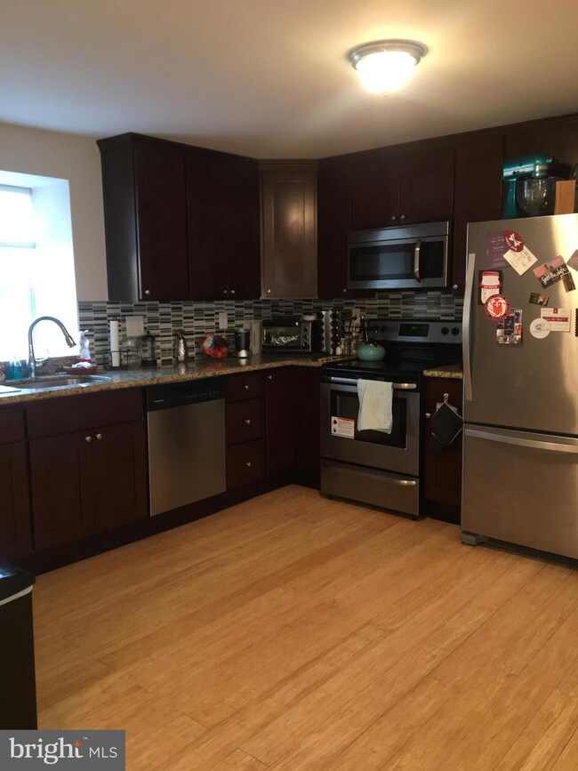 4203 Main St unit 2, Philadelphia, PA 19127 - photo 5