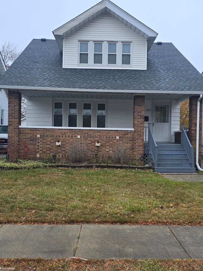 8071 Harding, Center Line, MI 48015 - photo 3