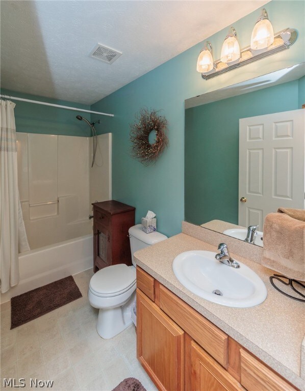 4571 Fields Way, Lorain, OH 44053 - photo 5