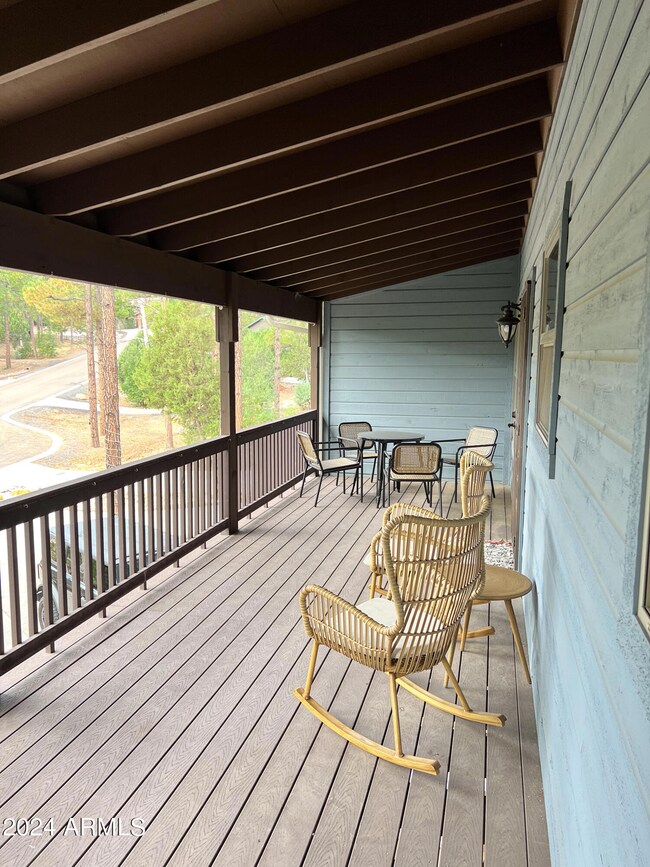 980 E Lauren Ct, Show Low, AZ 85901 - photo 3