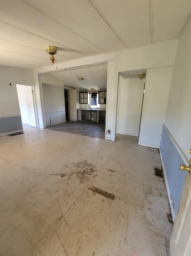 view of unfurnished living room