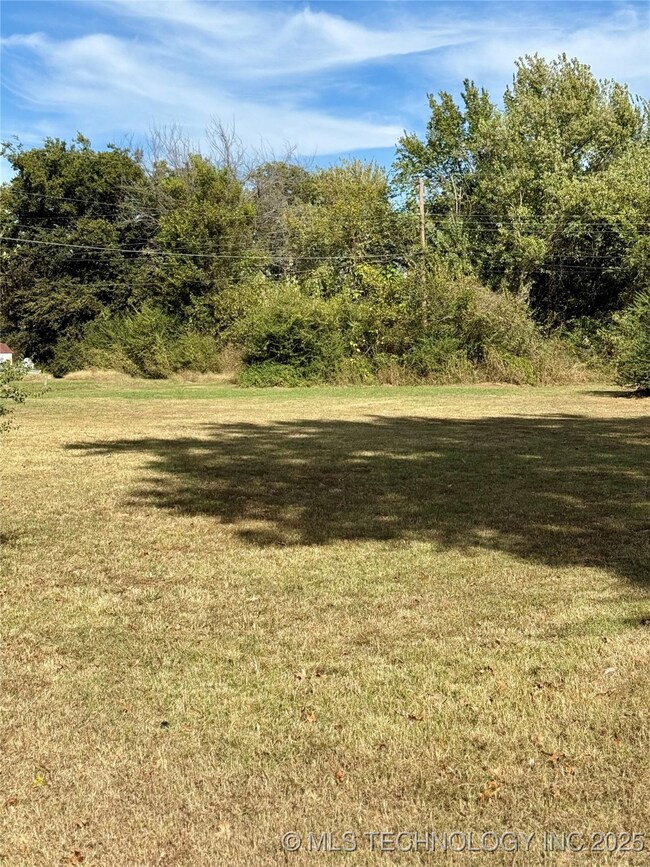 2502 Haskell St, Muskogee, OK 74403 - photo 5