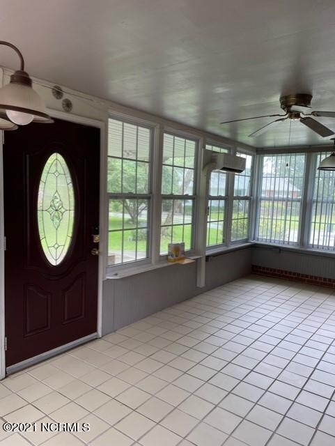 302 Woodview Ct, Jacksonville, NC 28540 - photo 2