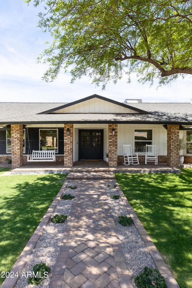 1204 E Secretariat Dr, Tempe, AZ 85284 - photo 3