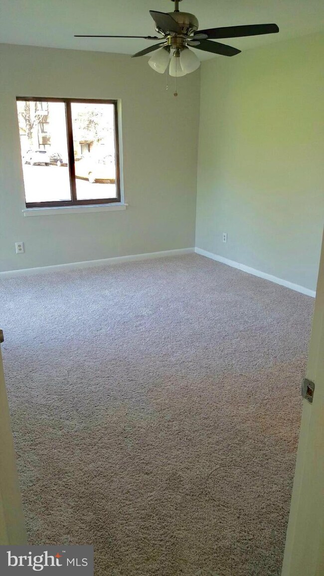 6089 Majors Ln unit K1, Columbia, MD 21045 - photo 5