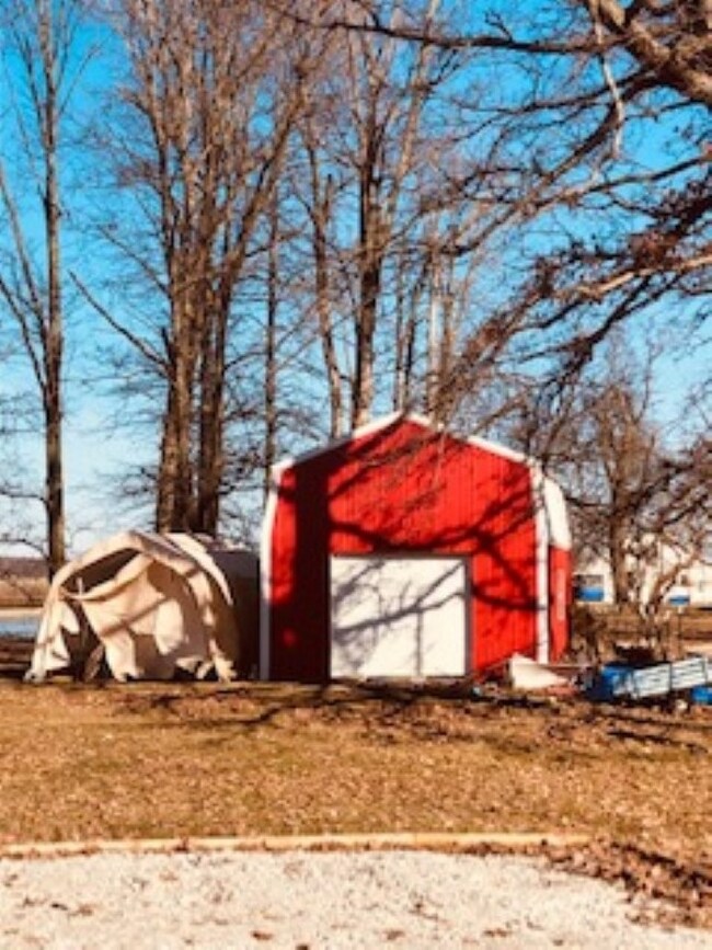 8695 W 1000 S 35, La Fontaine, IN 46940 - photo 4