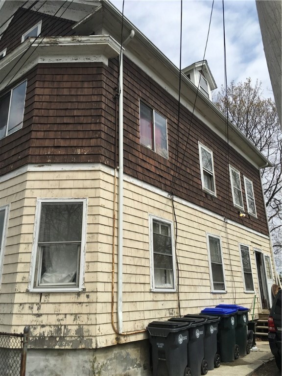 11 Washburn St, Providence, RI 02908 - photo 4