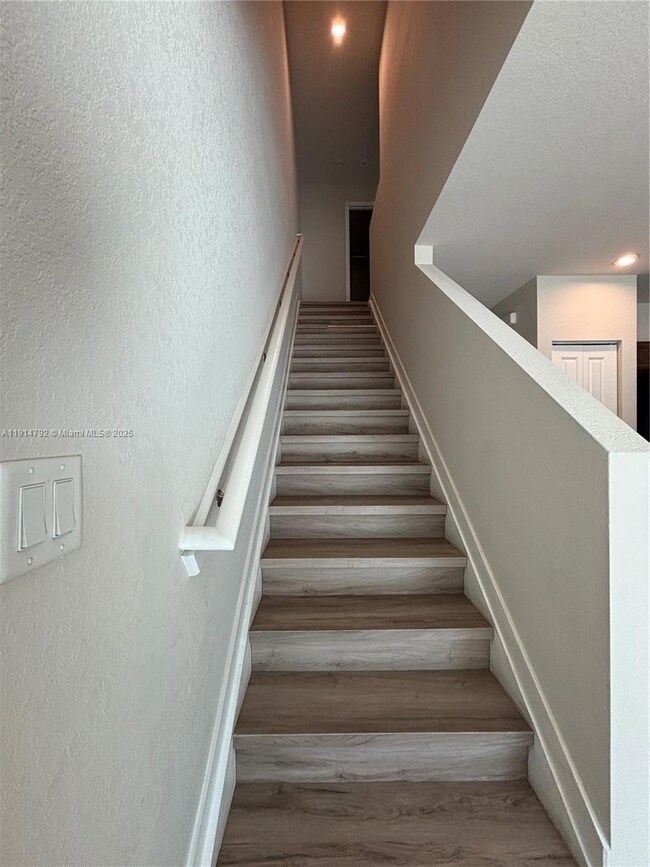 1021 NW 5th Ct unit 1021, Homestead, FL 33034 - photo 5