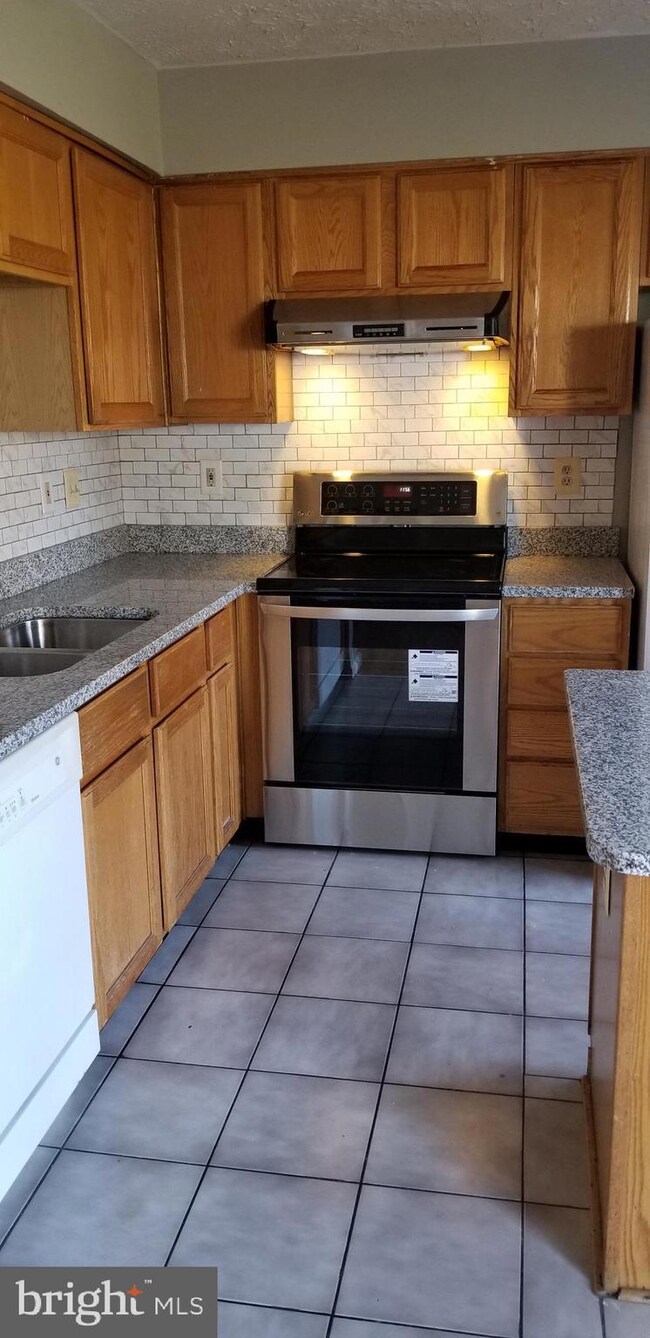 7986 Brightlight Place, Ellicott City, MD 21043 - photo 5