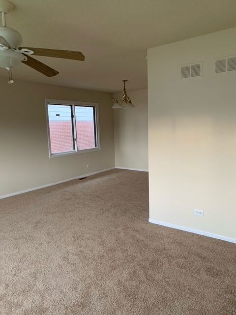 18027 Juneway Ct, Country Club Hills, IL 60478 - photo 4