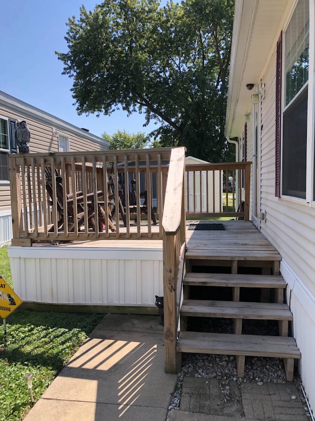 7345 Hopi Trail, Indianapolis, IN 46219 - photo 3