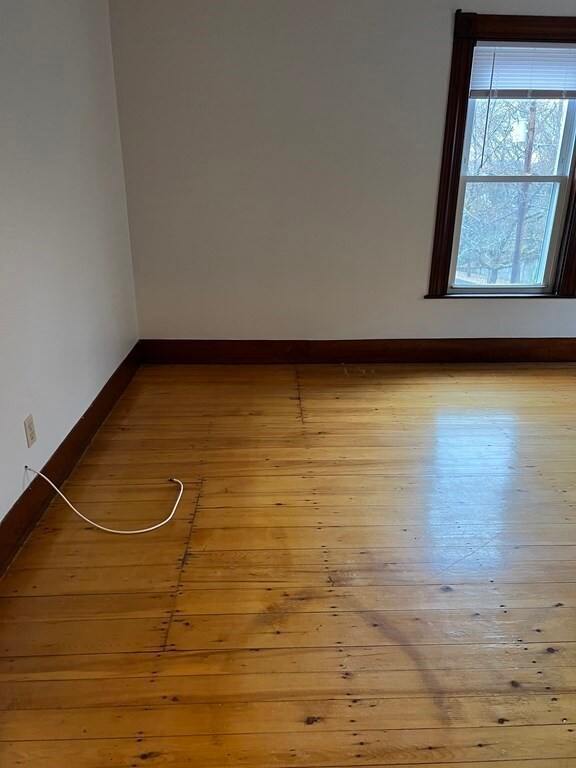 29 Thurston Rd unit 2, Newton Upper Falls, MA 02464 - photo 6