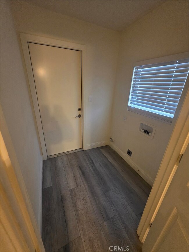 533 E 9th St, Stockton, CA 95206 - photo 6