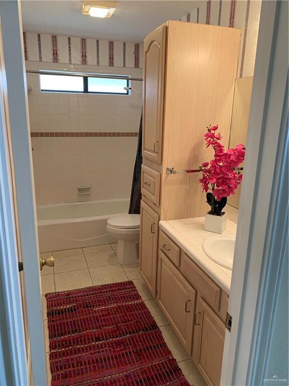 247 Rebecca Dr, Alamo, TX 78516 - photo 3