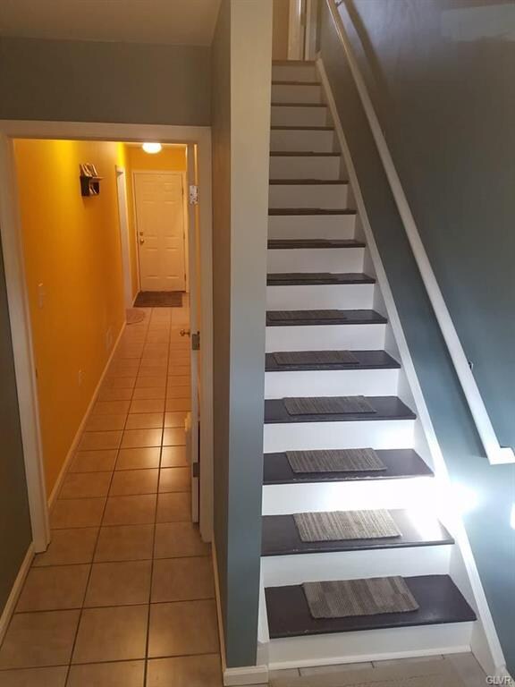 13 Jazz Cir, Whitehall, PA 18052 - photo 3