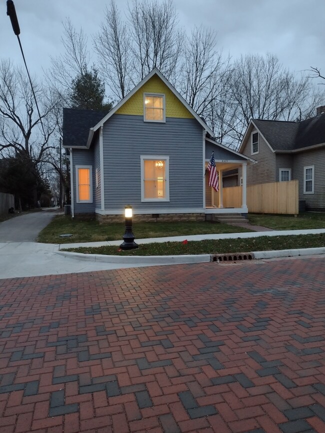 449 Yandes St, Franklin, IN 46131 - photo 6