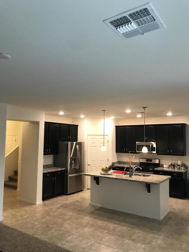 8884 E Abrams Loop, Tucson, AZ 85710 - photo 2