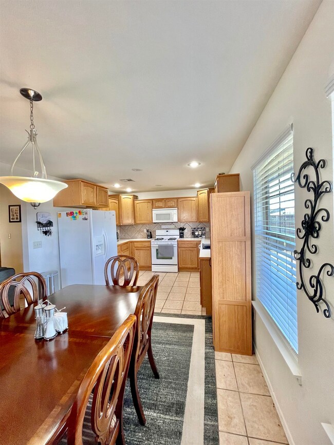 204 Santa fe Dr, Alamogordo, NM 88310 - photo 5