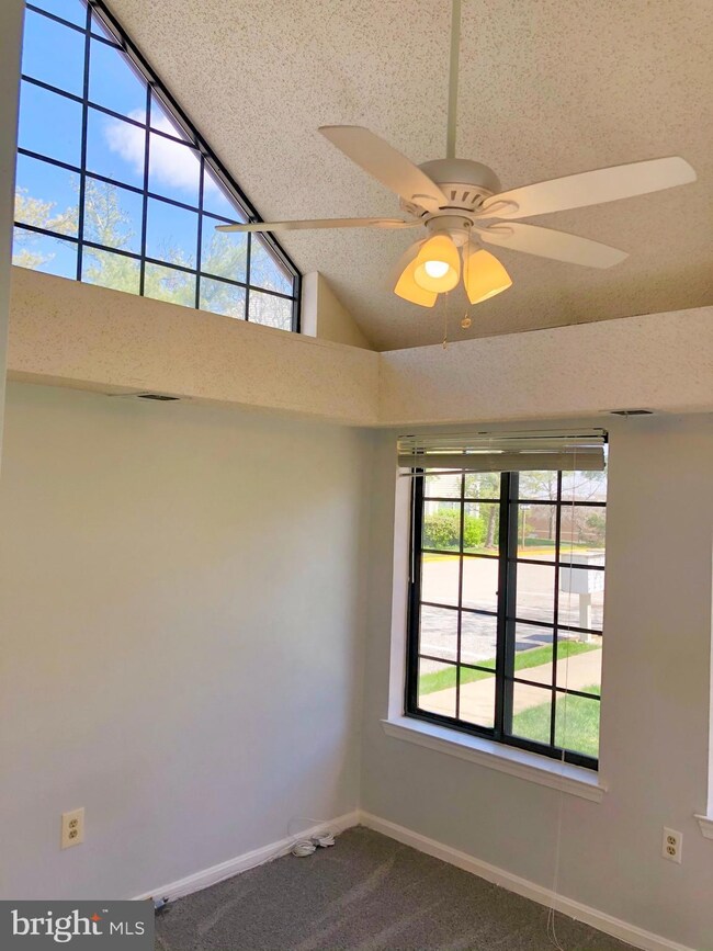 14112 William St unit D, Laurel, MD 20707 - photo 5