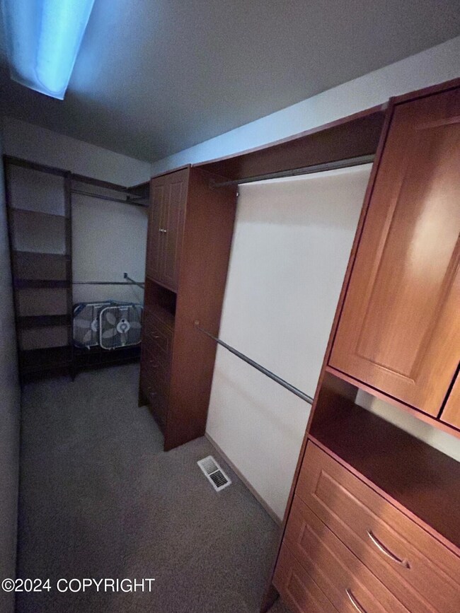 8733 Cross Pointe Loop, Anchorage, AK 99504 - photo 5