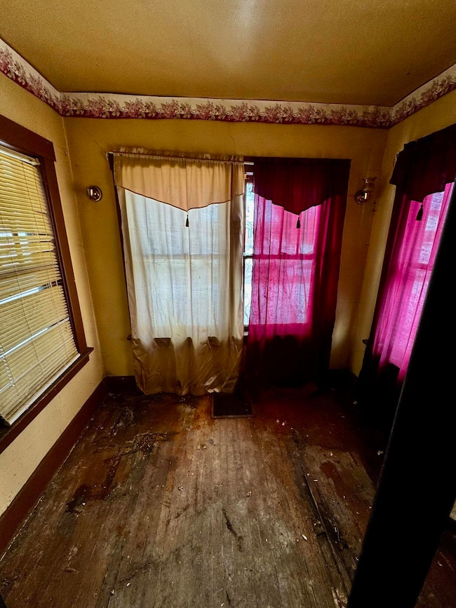 770 Territorial Rd, Benton Harbor, MI 49022 - photo 4