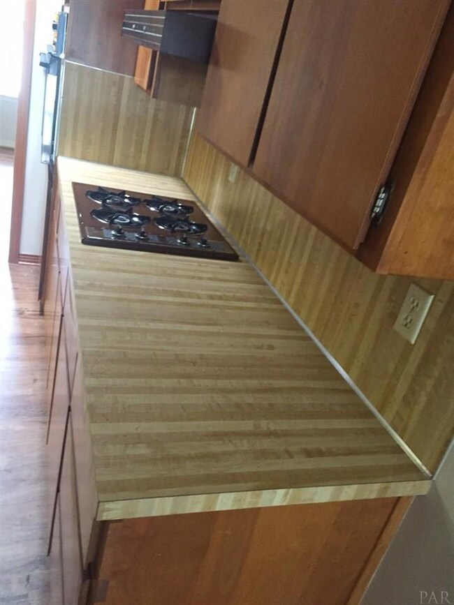 3645 Wimbledon Dr, Pensacola, FL 32504 - photo 5