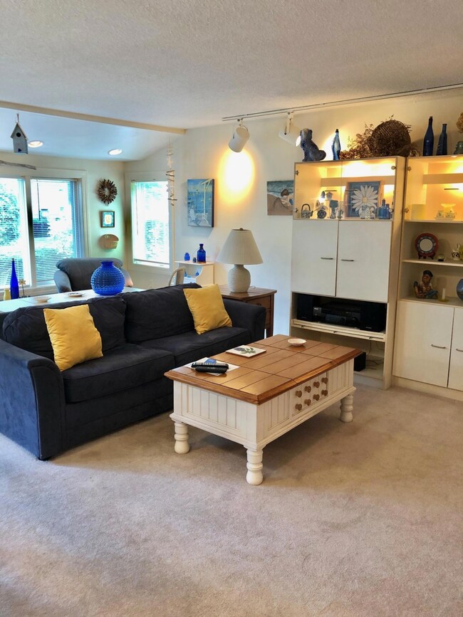 146 W Grand Ave unit 83, Old Orchard Beach, ME 04064 - photo 6