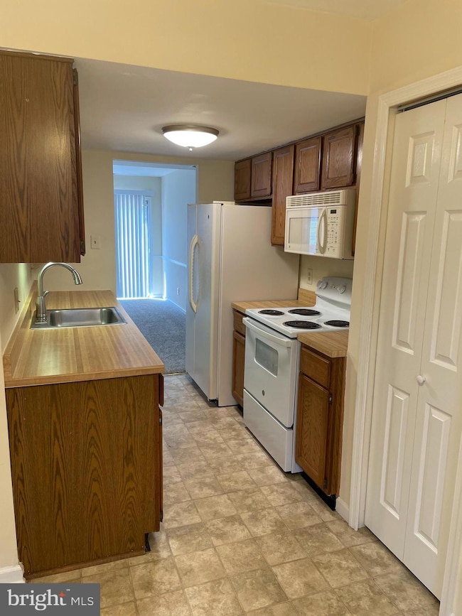 50 Old Mill Ln, Southampton, PA 18966 - photo 3