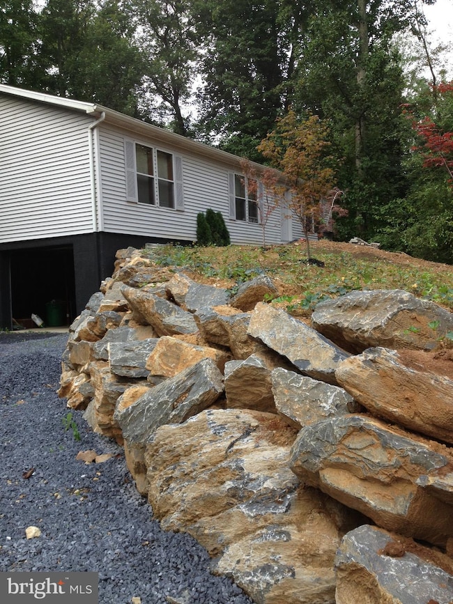 129 Tuckahoe Rd, Dillsburg, PA 17019 - photo 2