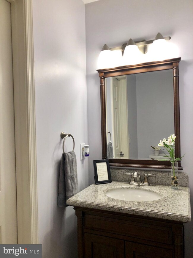 37828 Perkins Ct, Purcellville, VA 20132 - photo 6